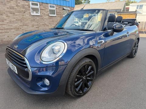 MINI Convertible MINI Convertible 1.5 Cooper Euro 6 (s/s) 2dr