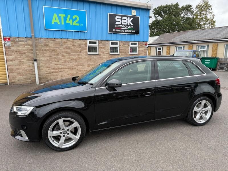 Audi A3 Audi A3 1.4 TFSI CoD Sport Sportback Euro 6 (s/s) 5dr — photo 1 of 10